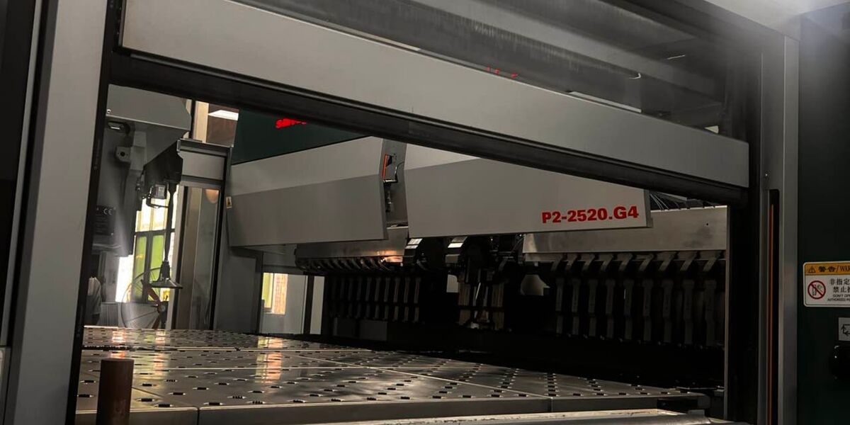 Guangzhou Cleanroom Construction Co., Ltd. خط إنتاج المصنع