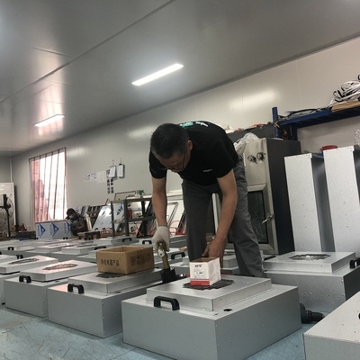 وحدة مرشح مروحة Galvalume لمروحة سقف غرفة نظيفة تعمل بالطاقة Hepa Air Filter Industrial